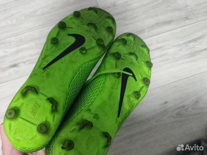 Футбольные бутсы 39 40 размер