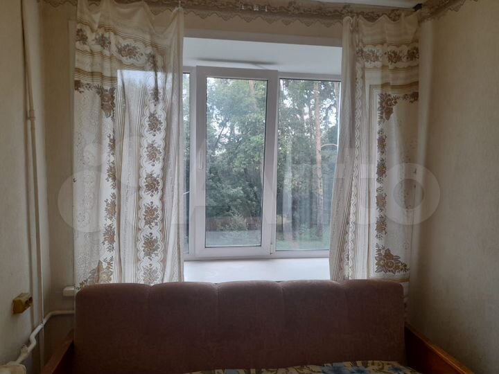 Комната 14 м² в 1-к., 2/2 эт.