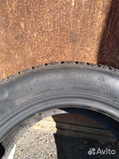Cooper Weather-Master S/T 2 205/55 R15