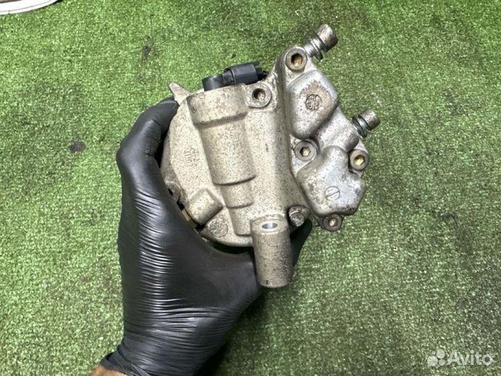 Компрессор кондиционера Bmw 3 E90 N46B20 2007