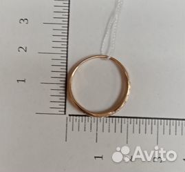 Золотое кольцо с камнем 17,5р