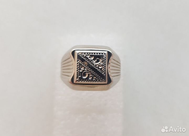 Печатка, перстень, кольцо. Серебро 925 пр. 5,64 гр