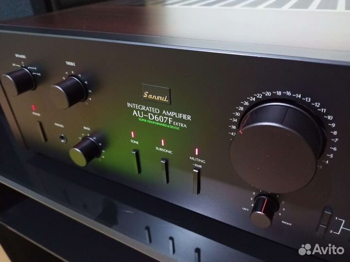Усилитель Sansui