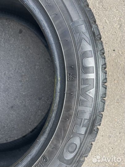 Kumho I'Zen KW31 215/55 R17 98T