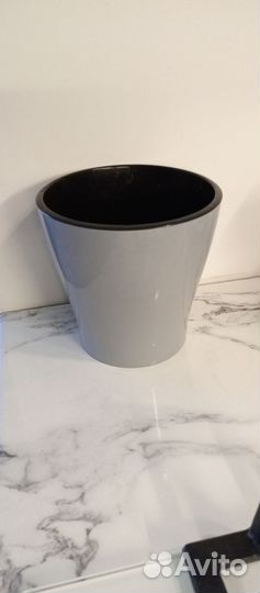 Горшки цветочные новые