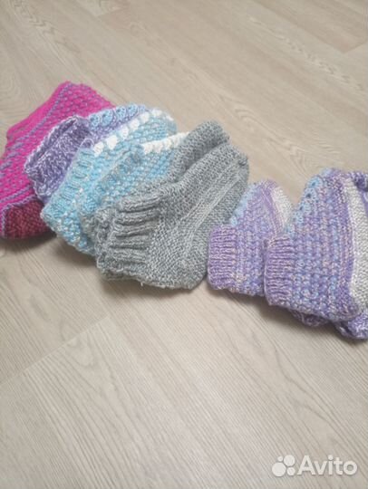 Шерстяные носки ручной вязки