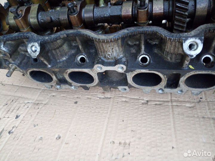 Головка блока цилиндров Тойота Камри 2.2