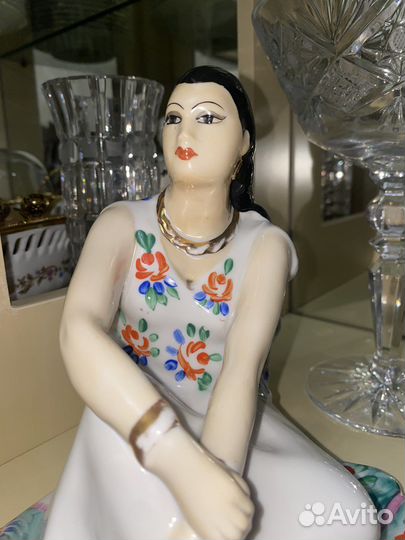 Статуэтка цыганка дулево