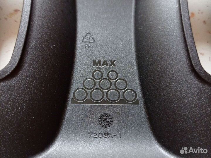 Подставка для бутылок в холодильник Tupperware