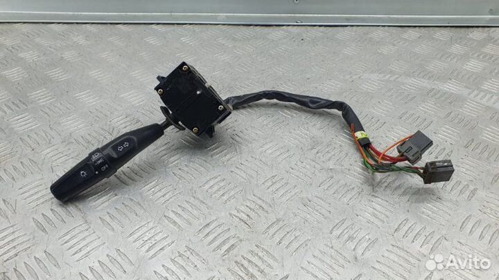 Переключатель поворотов подрулевой Hyundai Sonata