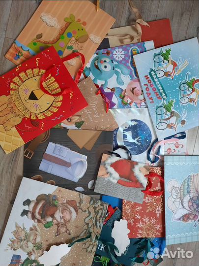 Подарочные пакеты