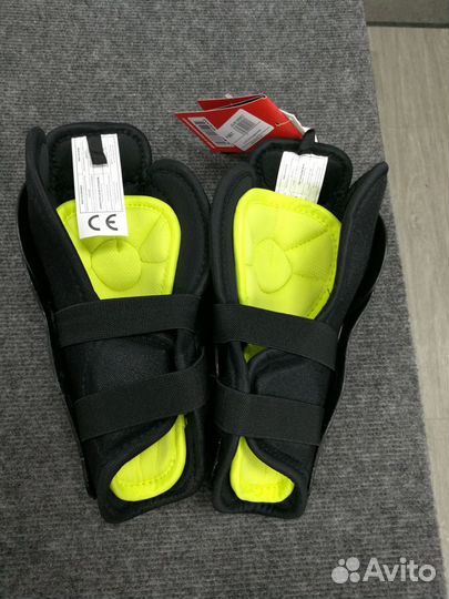 Щитки хоккейные Warrior Alpha DX YTH 8