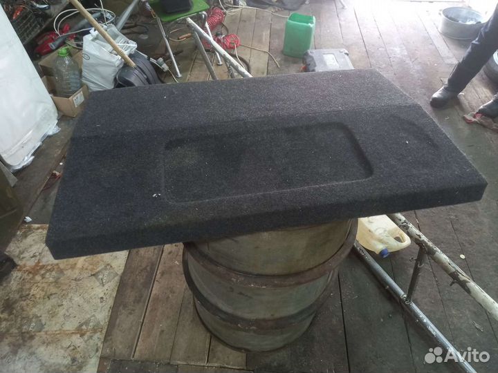 Полка гранта лифбек