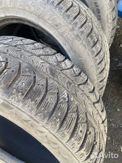 Bridgestone Ice Cruiser 7000 225/55 R17