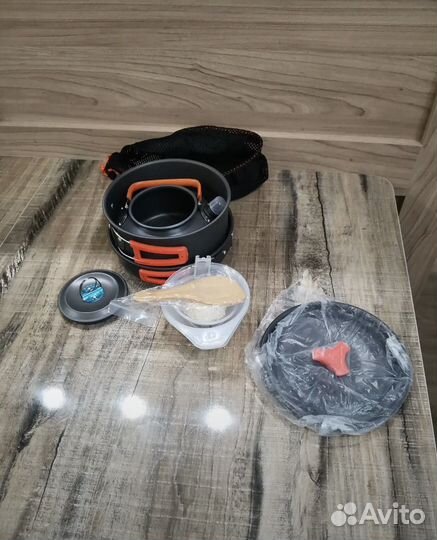 Набор посуды для пикника