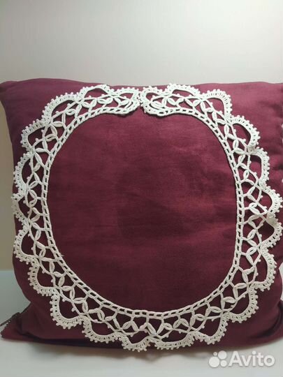 Вязаный ажурный воротничок и салфетки