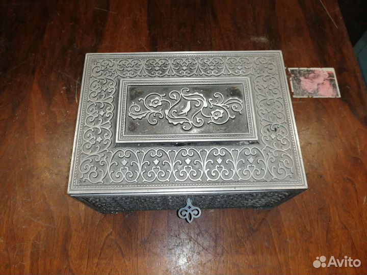 Шкатулка Ларец