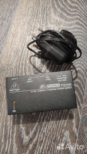 Фантомное питание Behringer PS400
