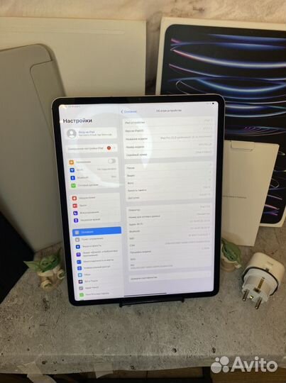 iPad pro 12.9 m2 (2022) 6-го поколения 256gb+sim
