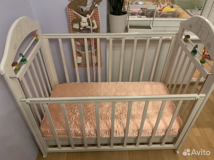 Детская кроватка