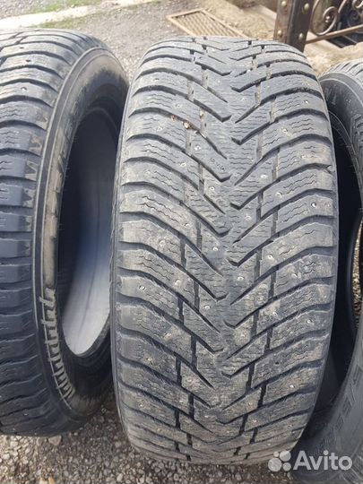 Nokian Tyres Hakkapeliitta 8 SUV 275/55 R20 117T