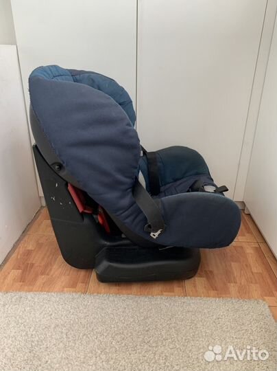 Детское кресло maxi cosi