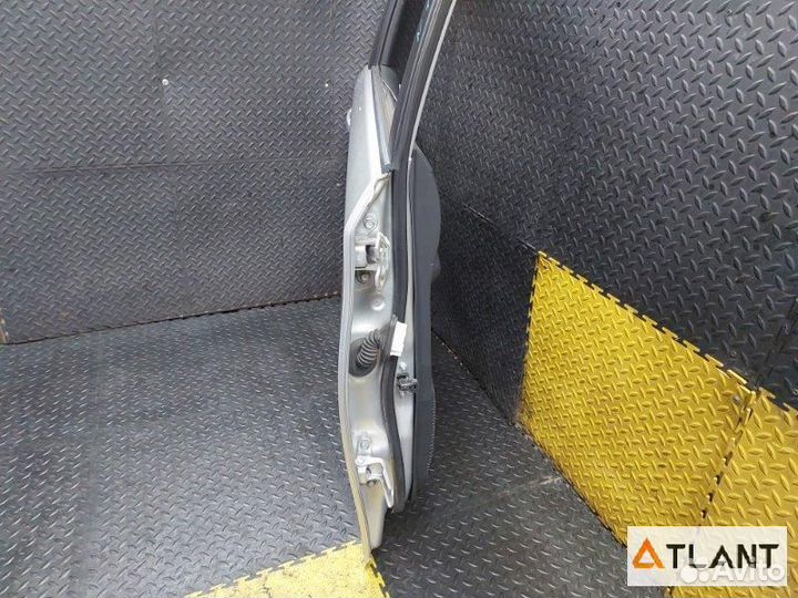 Дверь задний правый toyota wish