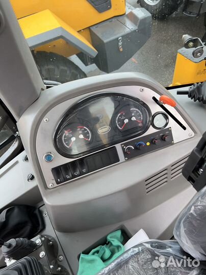 Экскаватор-погрузчик Shanmon 388H, 2023