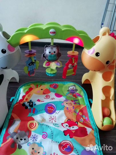 Жираф fisher price