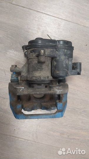 Суппорт тормозной задний Bmw 5 Series F10