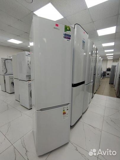 Узкий Холодильник beko