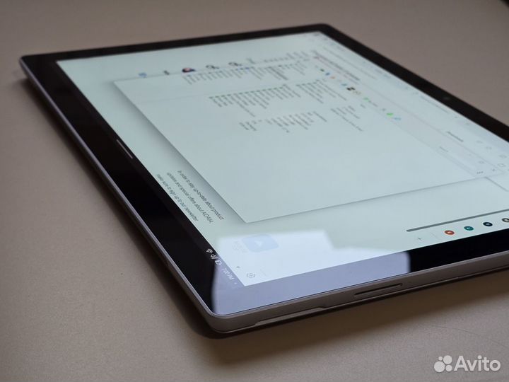 Microsoft Surface Pro 7 4/128gb i3