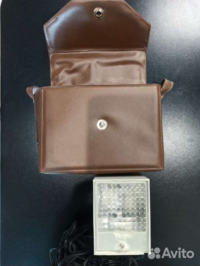 Плёночный фотоаппарат смена с фотовспышкой