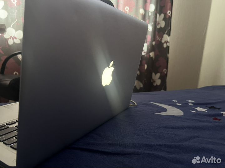 Apple MacBook PRO 13