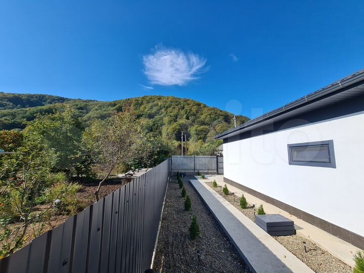 Дом 112 м² на участке 7 сот.