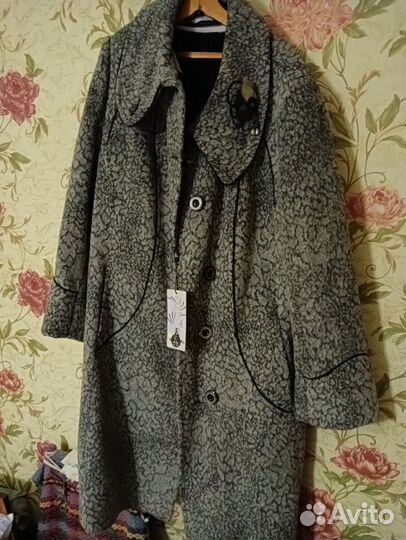 Пальто женское новое