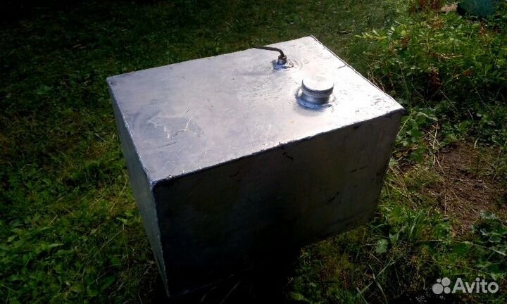 Бак для лодки 50-55 л. Крым 3 (Дюраль)