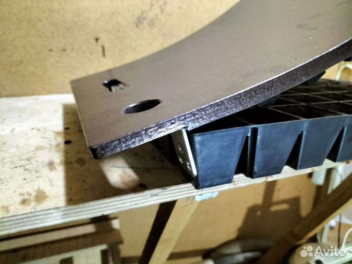 Пресс-маркер на кассеты для рассады 64