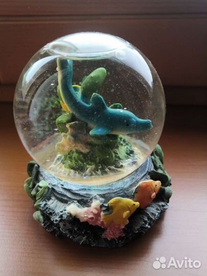 Сувениры шар со снегом