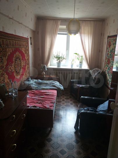 3-к. квартира, 52 м², 1/2 эт.