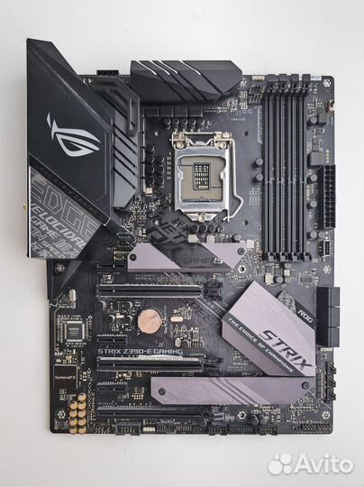 Материнская плата asus ROG strix Z390-E gaming