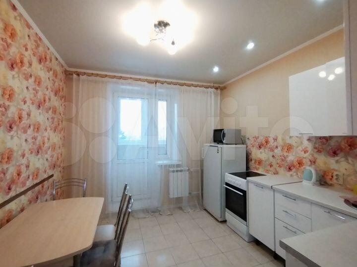 2-к. квартира, 61 м², 3/16 эт.