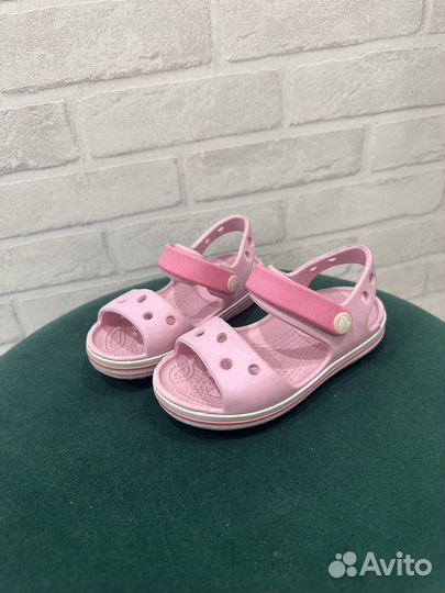 Сандали crocs c7