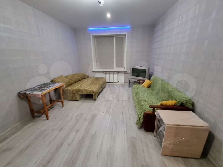 1-к. квартира, 37 м², 1/3 эт.