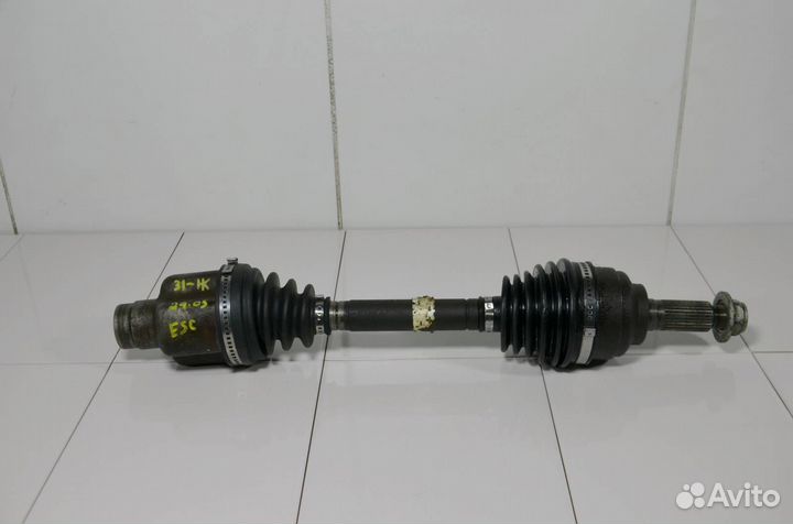 Приводной вал передний правый Ford Escape 1