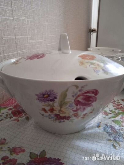 Сервиз столовый