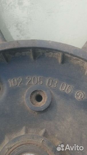 Вентилятор охлаждения на Мерседес W124 M102