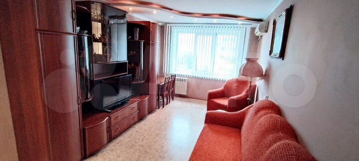 2-к. квартира, 52 м², 3/9 эт.