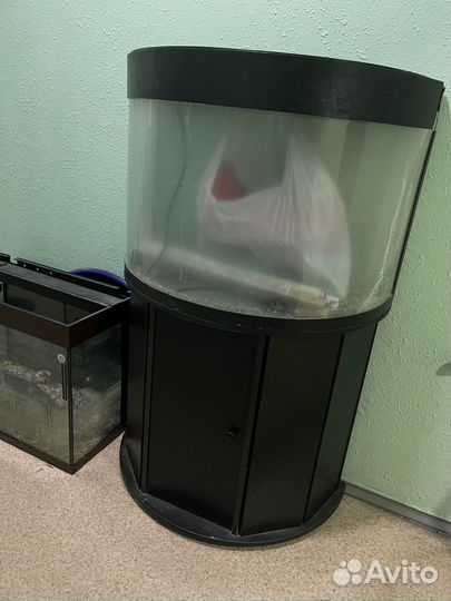 Аквариум с тумбой