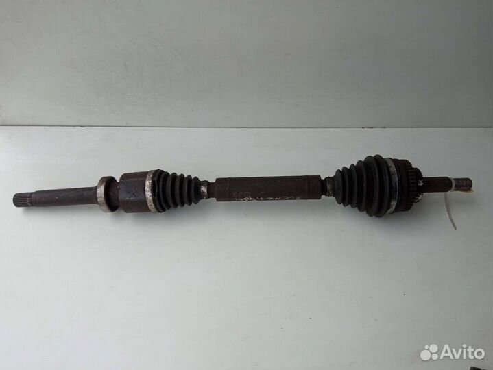 Полуось передняя правая (приводной вал, шрус) Rena